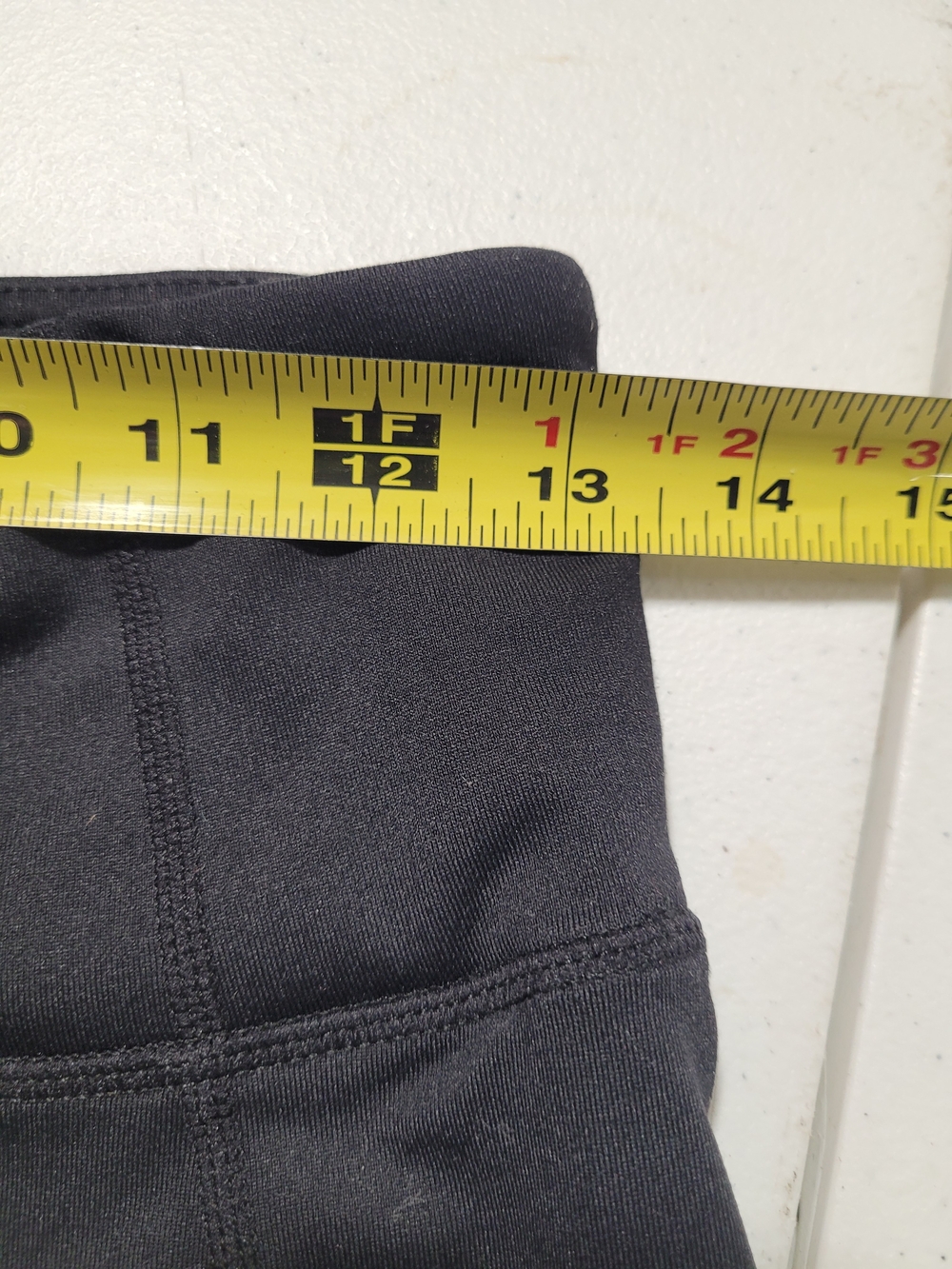 High-Waist Black Women’s Bike Shorts with Side Pockets - Picture 5 of 5